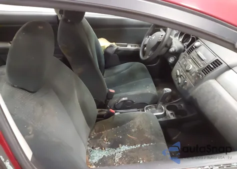 2011 Nissan Versa 1.8S из США, поврежденный, VIN 3N1BC1AP8BL390579